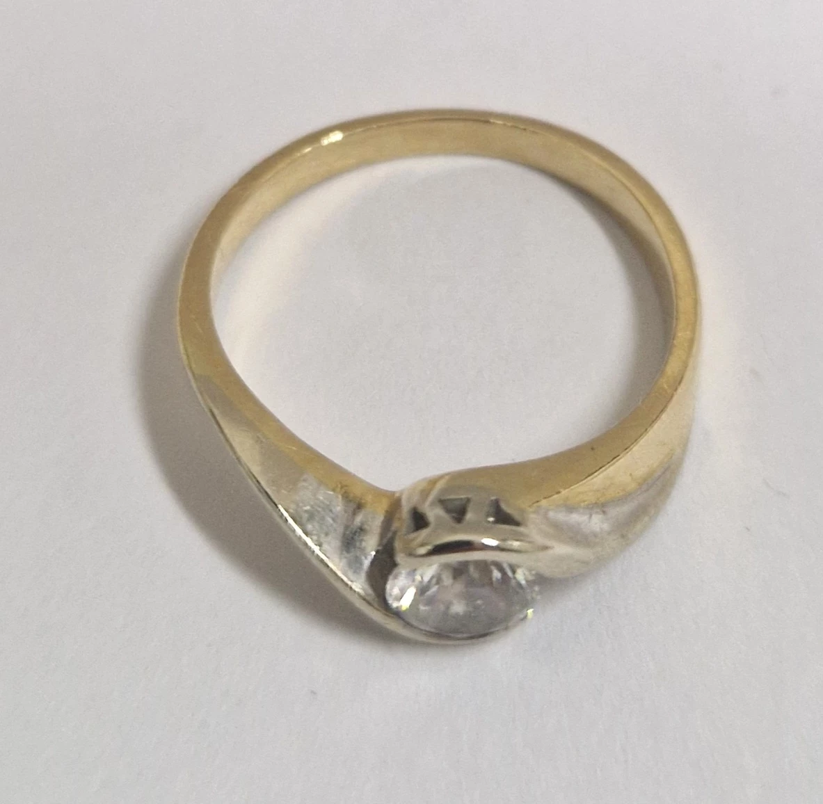 wyrob-jubilerski-uzywany-pierscionek-material-15835-2