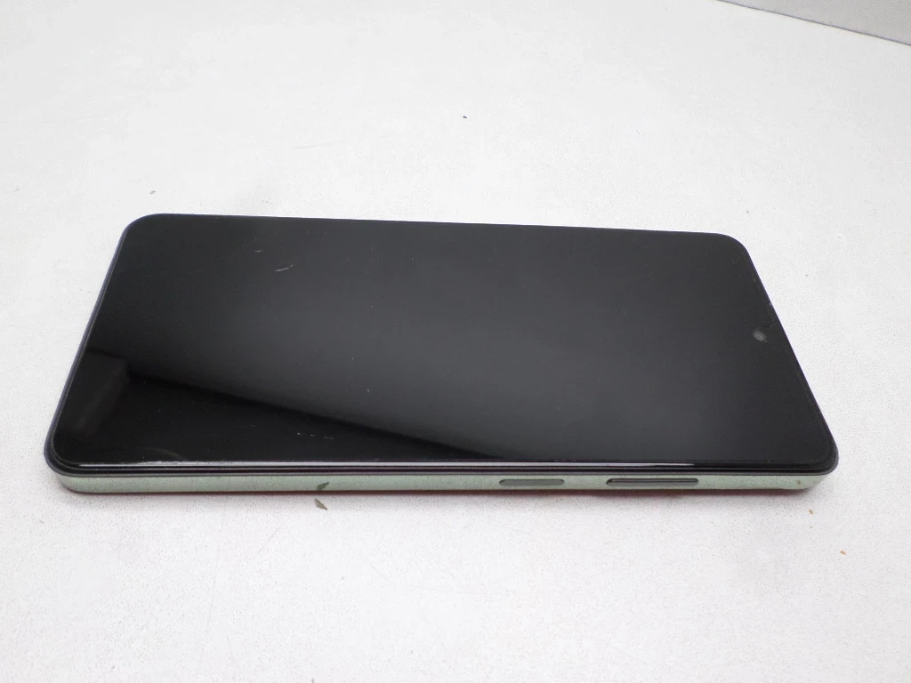 telefon-realme-12-5g-przekatna-ekranu-667