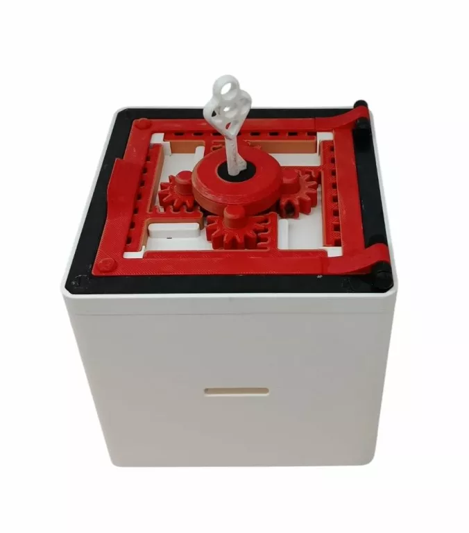 skarbonka-z-kluczykiem-3d-stan-11323-2