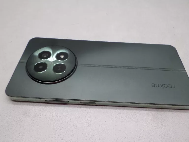 telefon-realme-12-5g-wbudowana-pamiec-202869-214185