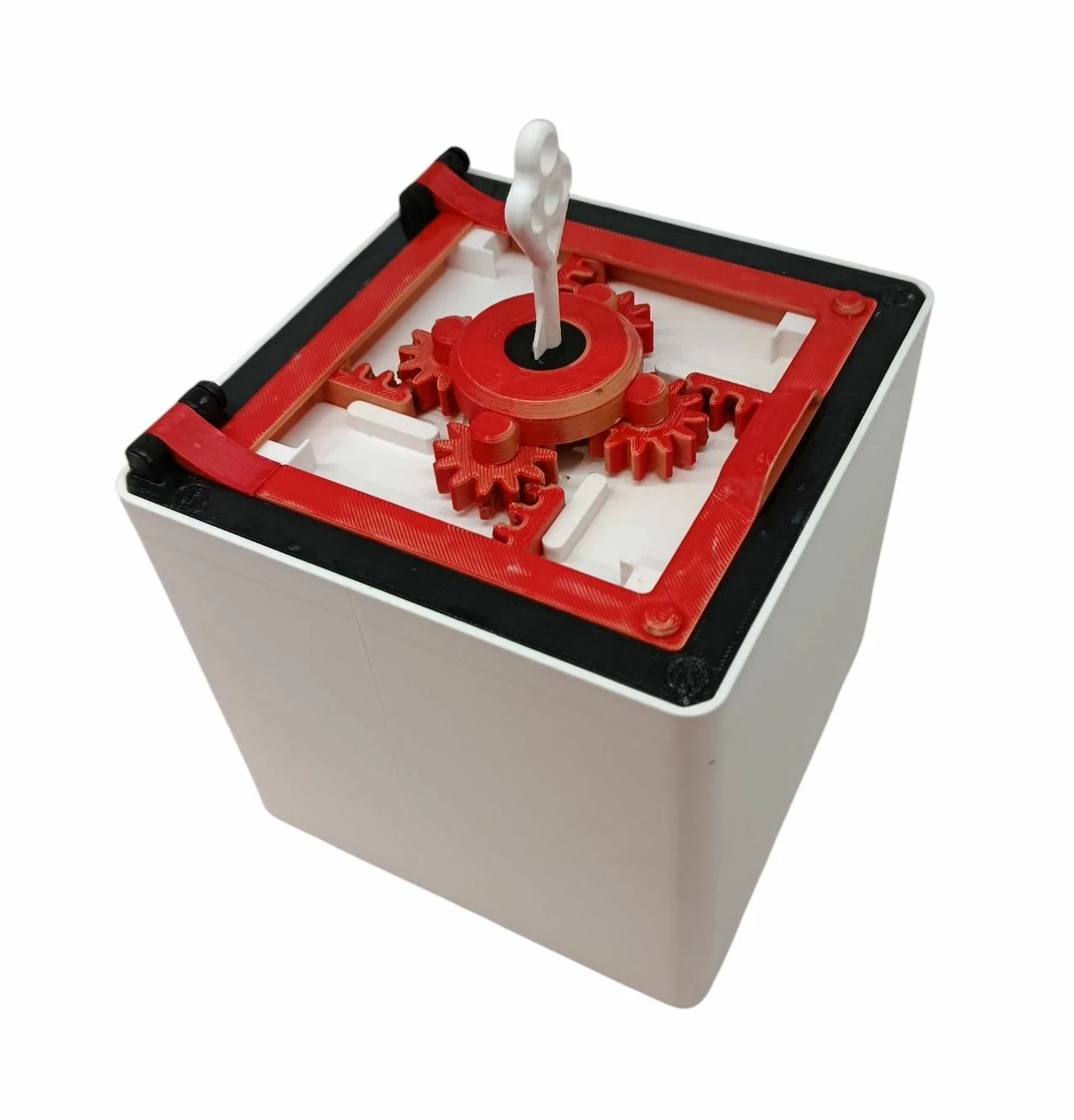 skarbonka-z-kluczykiem-3d-wysokosc-produktu-19