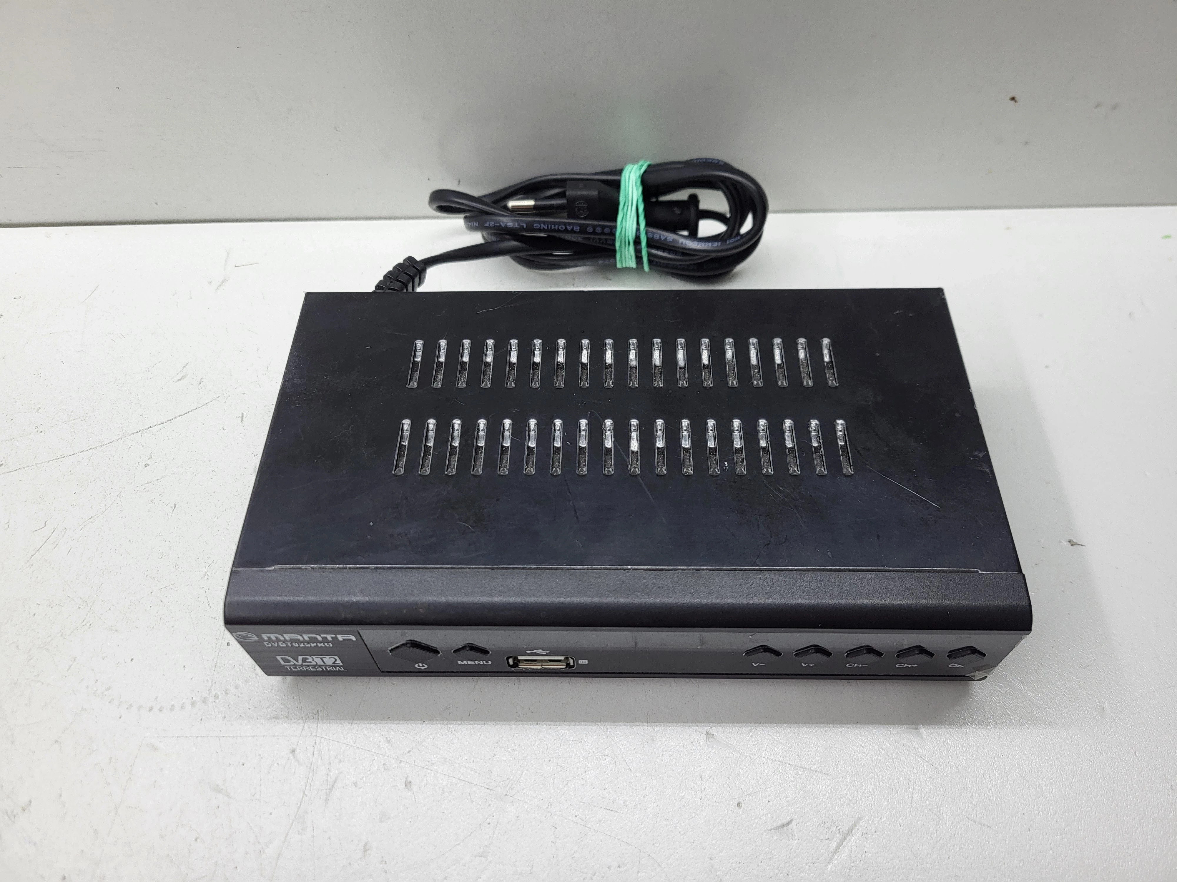 dekoder-dvb-t2-manta-dvbt025pro-kod-producenta-dvbt025pro