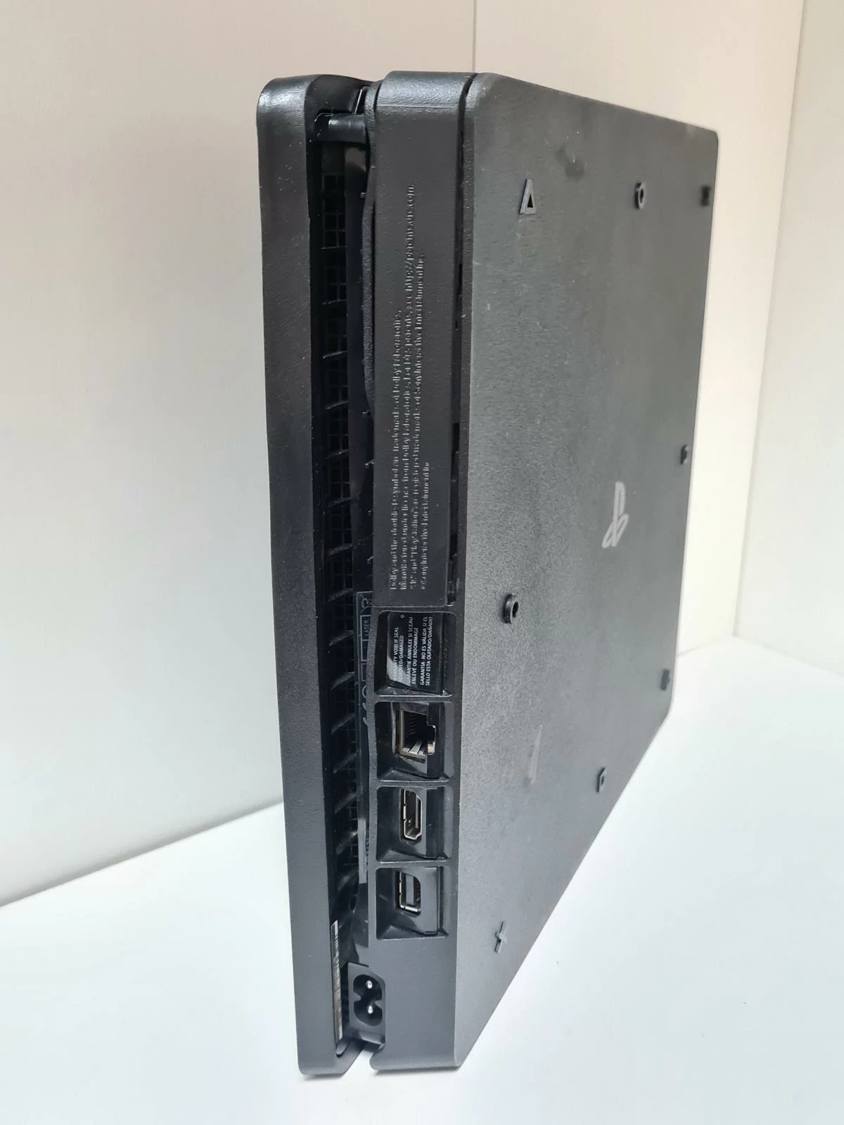 konsola-playstation-4-slim-kabel-stan-11323-2