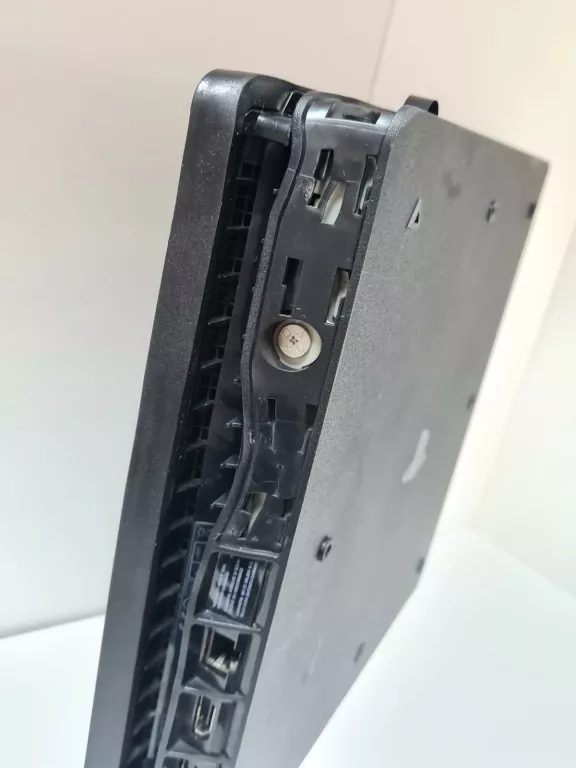 konsola-playstation-4-slim-kabel-kod-producenta-sony-interactive-entertainment