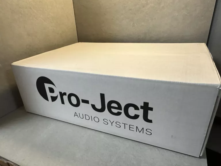 pro-ject-vt-e-bt-r-gramofon-z-wkladka-om5e-bluetooth-bialy-stan-11323-2