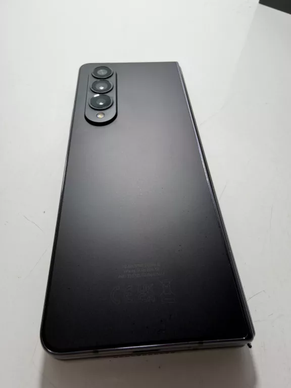 telefon-samsung-galaxy-z-fold4-12512gb-czarny-igla-system-operacyjny-4388-1