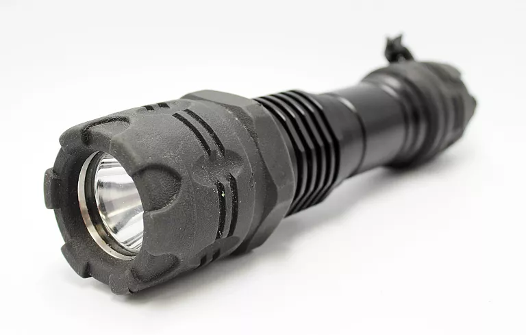 latarka-taktyczna-ledowa-lexman-mk3044-masywna-czarna-ean-gtin-5905490800503