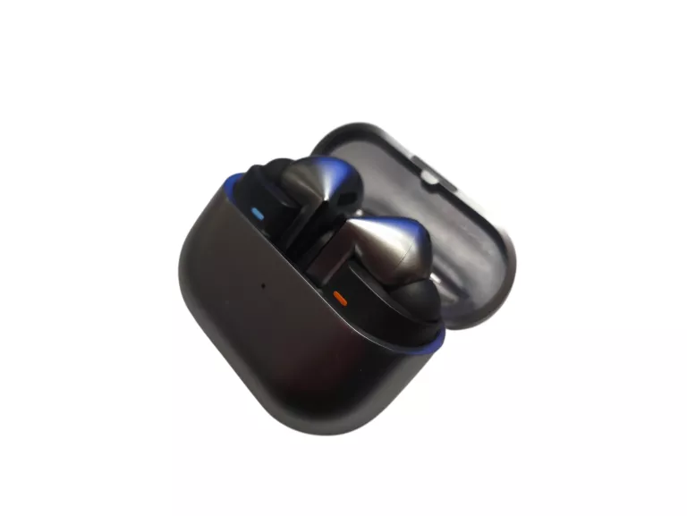 galaxy-buds3-pro-srebrne-stan-11323-2