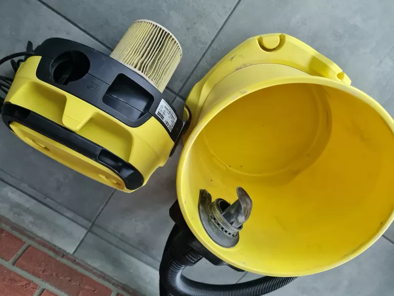 odkurzacz-karcher-wd3-napiecie-zasilania-24000