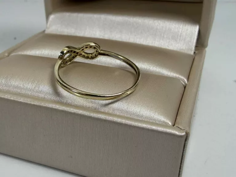 sliczny-zloty-pierscionek-z-cyrkoniami-333-095g-r18-stan-11323-2