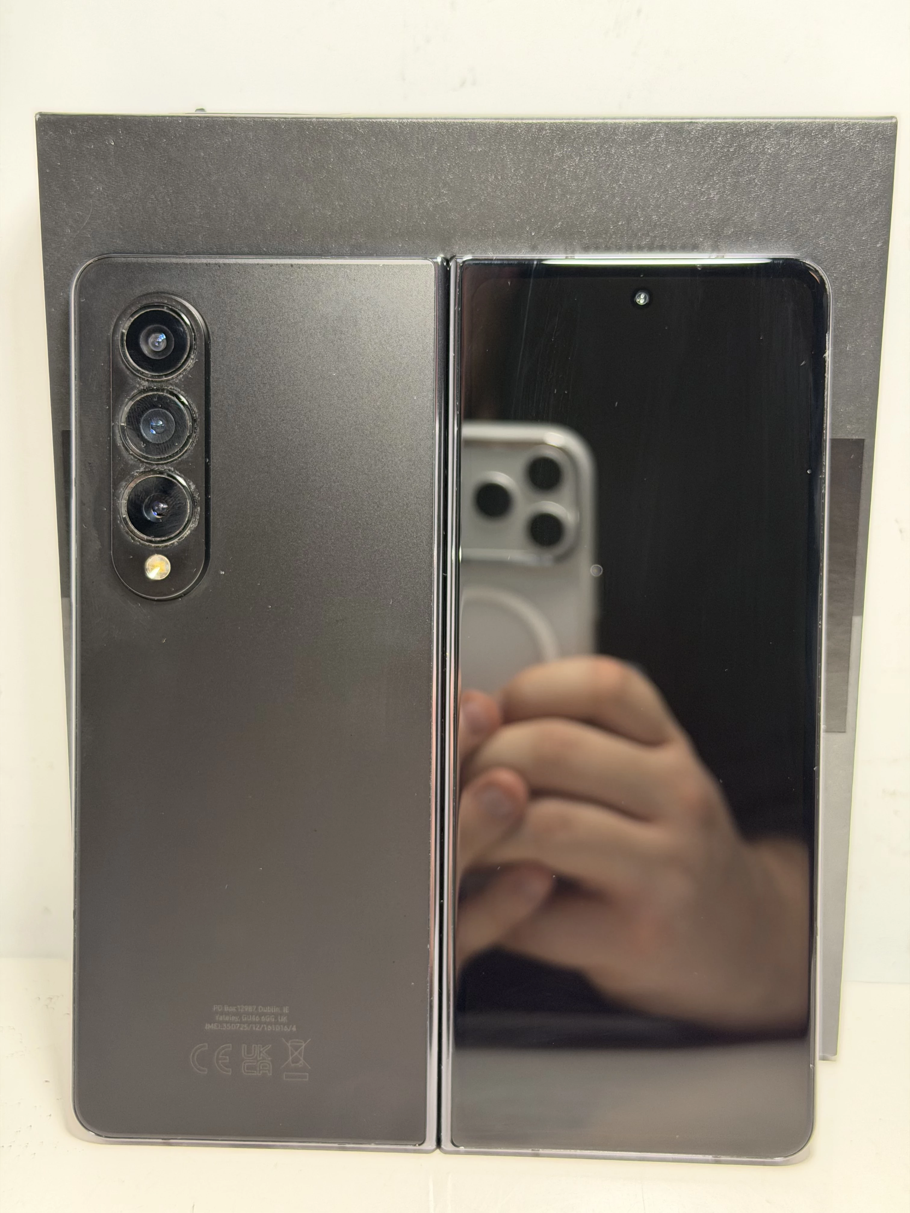 telefon-samsung-galaxy-z-fold4-12512gb-czarny-igla-kod-producenta-sm-f936bzkceue