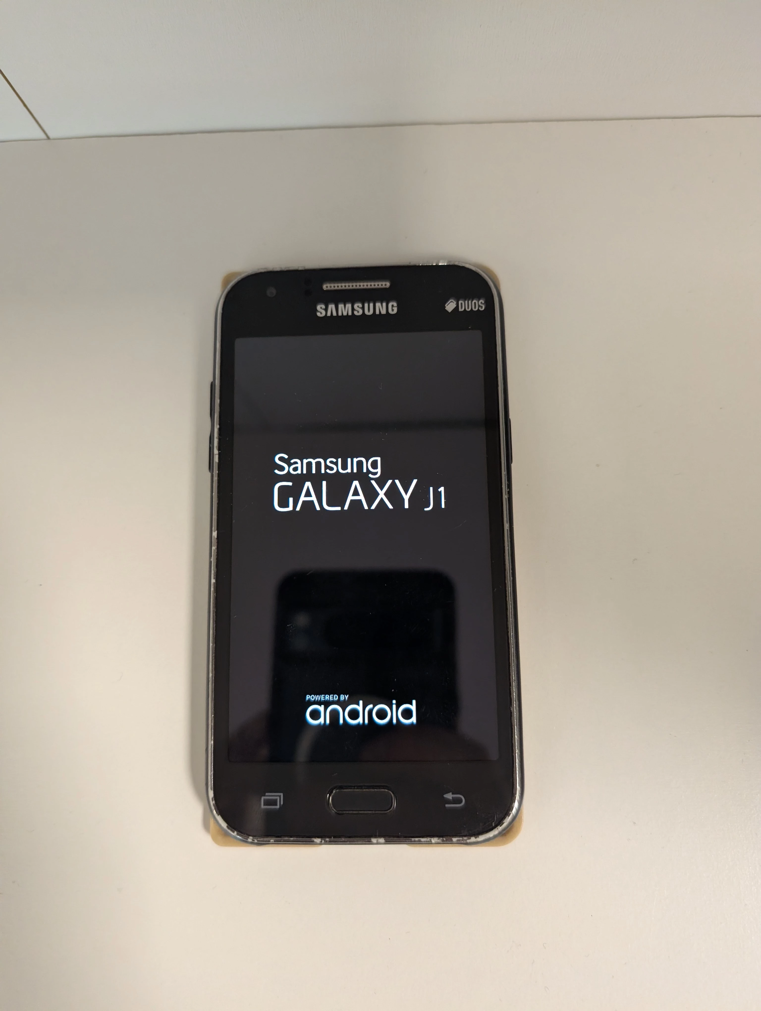 telefon-samsung-galaxy-j1-wierzynskiego-20-legnica