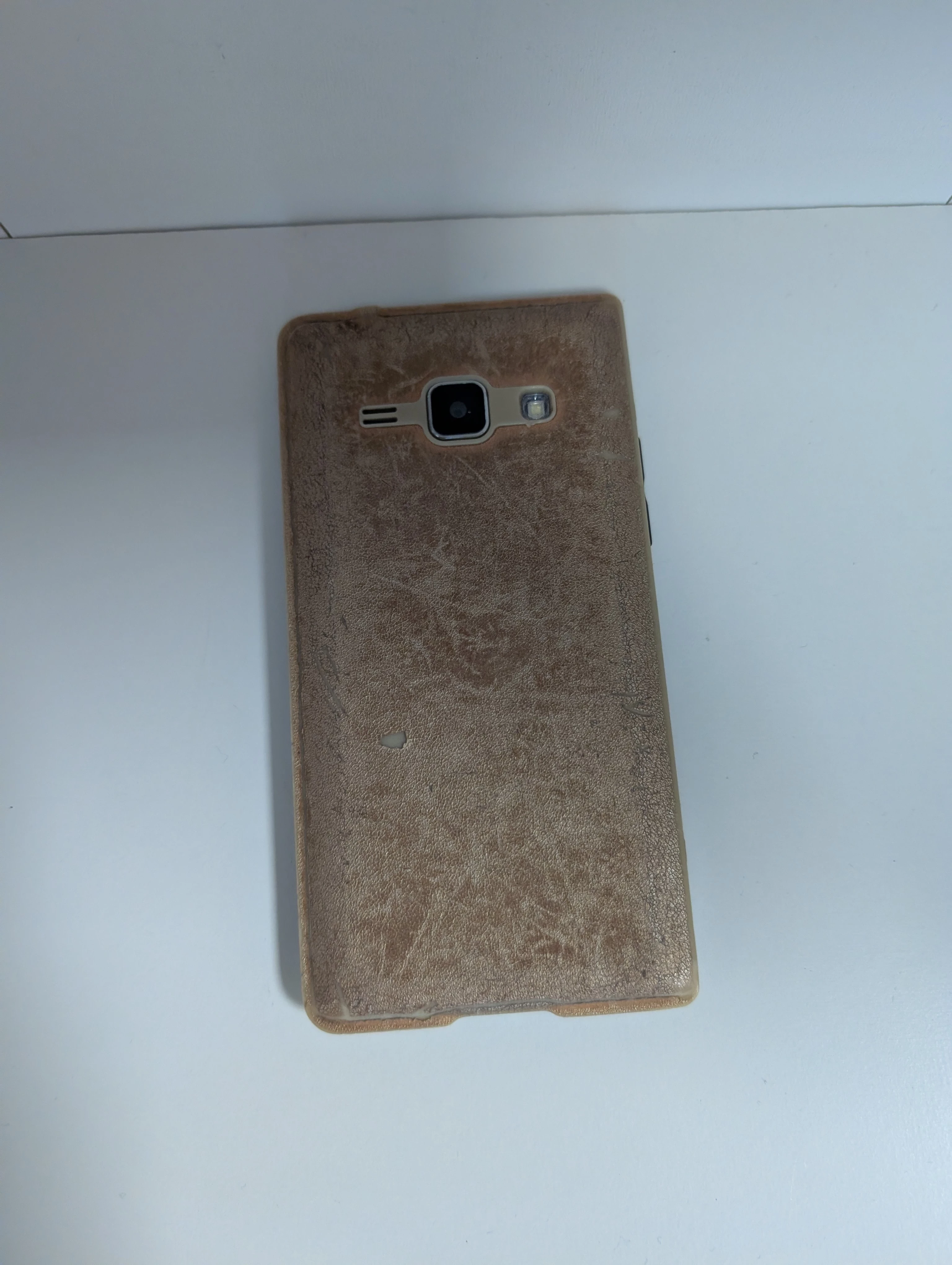 telefon-samsung-galaxy-j1-stan-11323-2