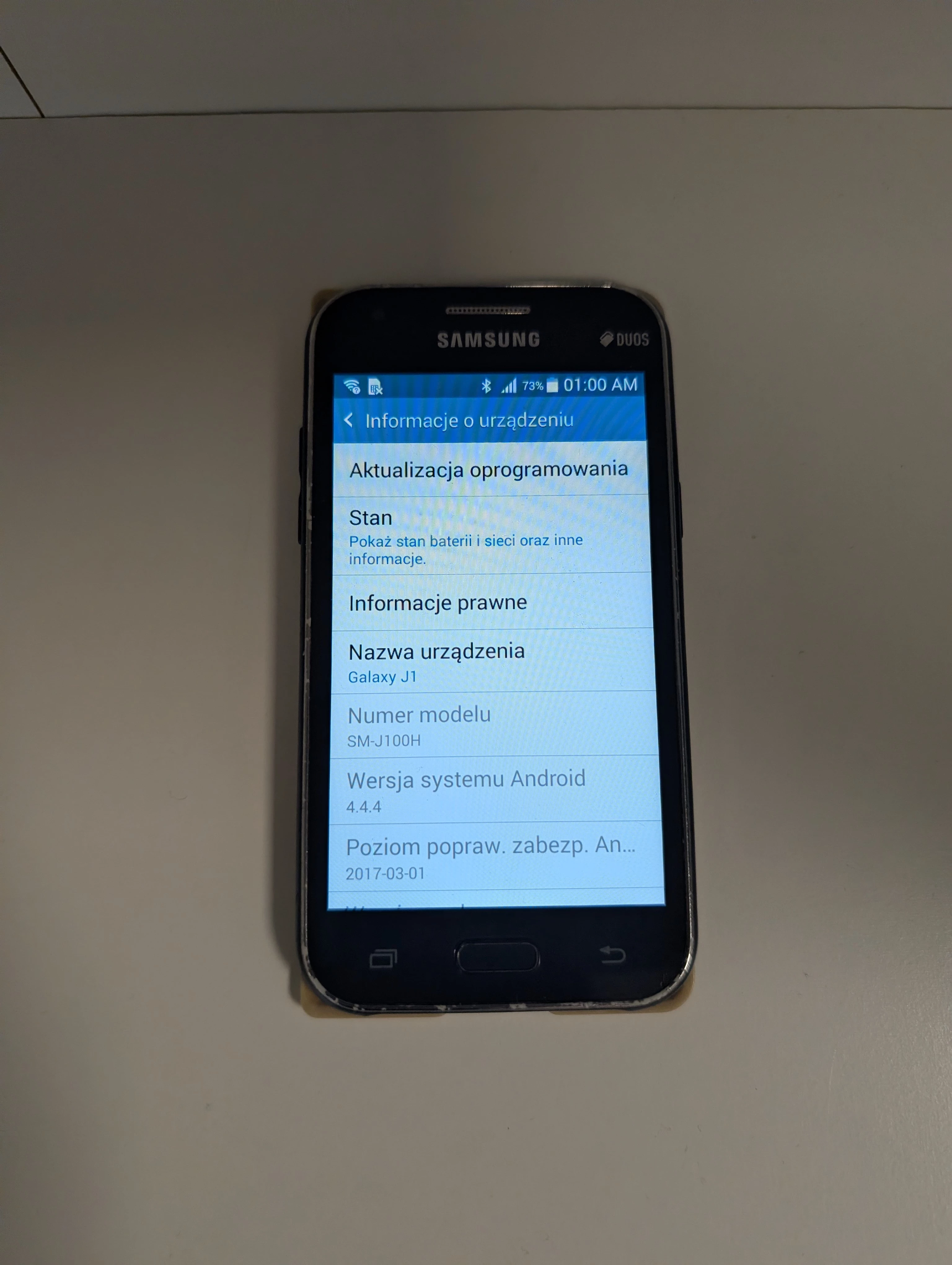 telefon-samsung-galaxy-j1-typ-202685-212929