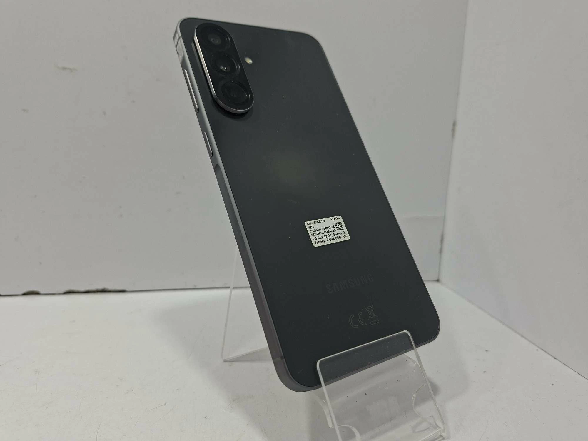 telefon-smartfon-samsung-galaxy-a56-stan-11323-2