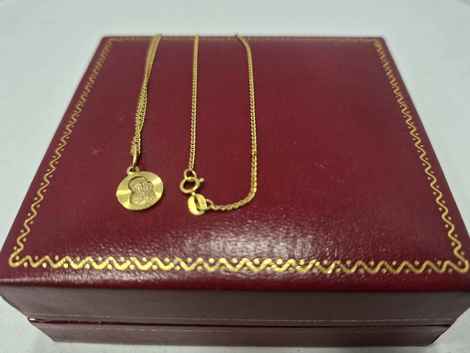 lancuszek-z-zawieszka-585193g-ean-gtin-5905868200218