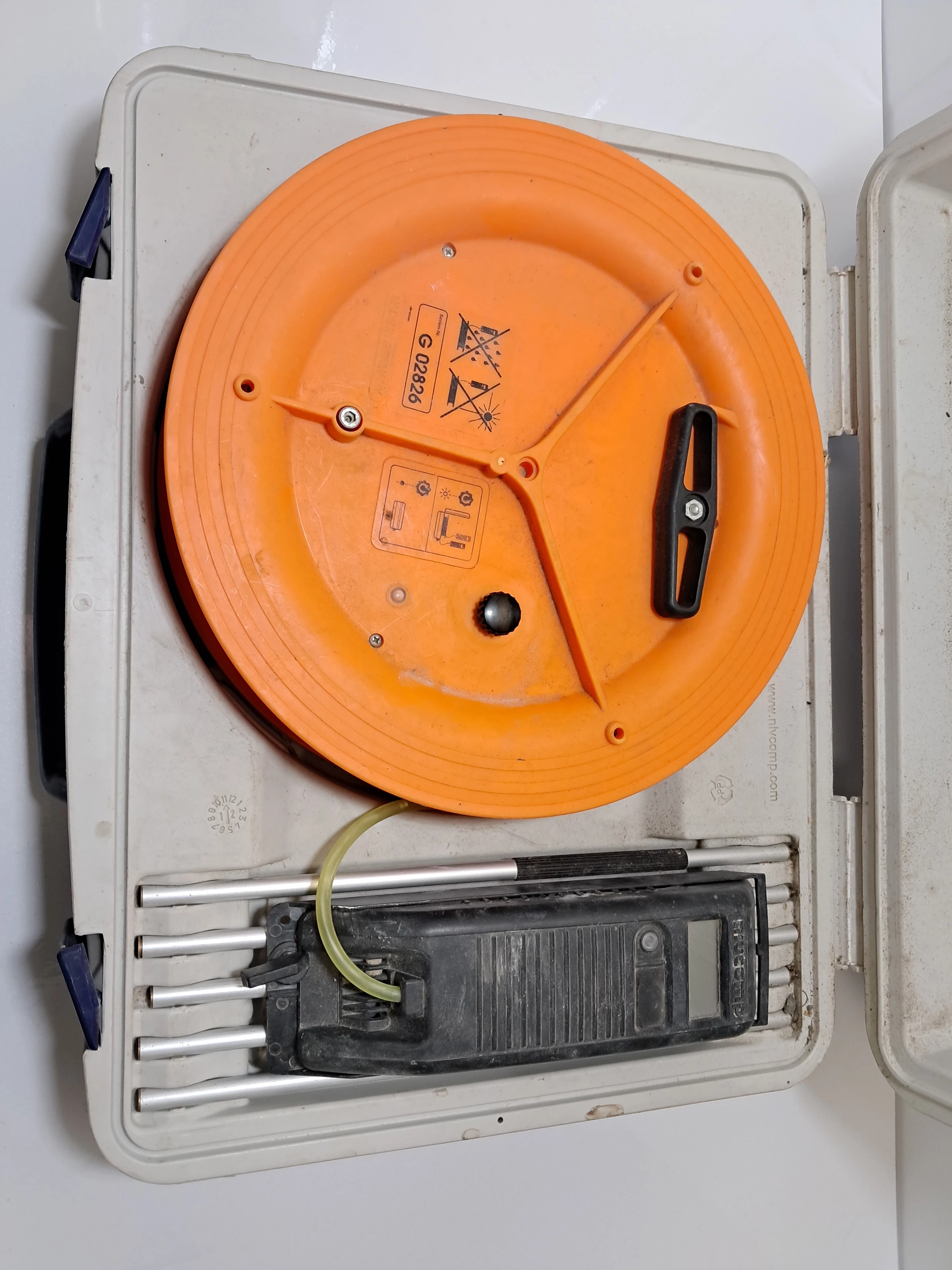 niwelator-nivecomp-g02826-osiedle-kombatantow-7c-krakow