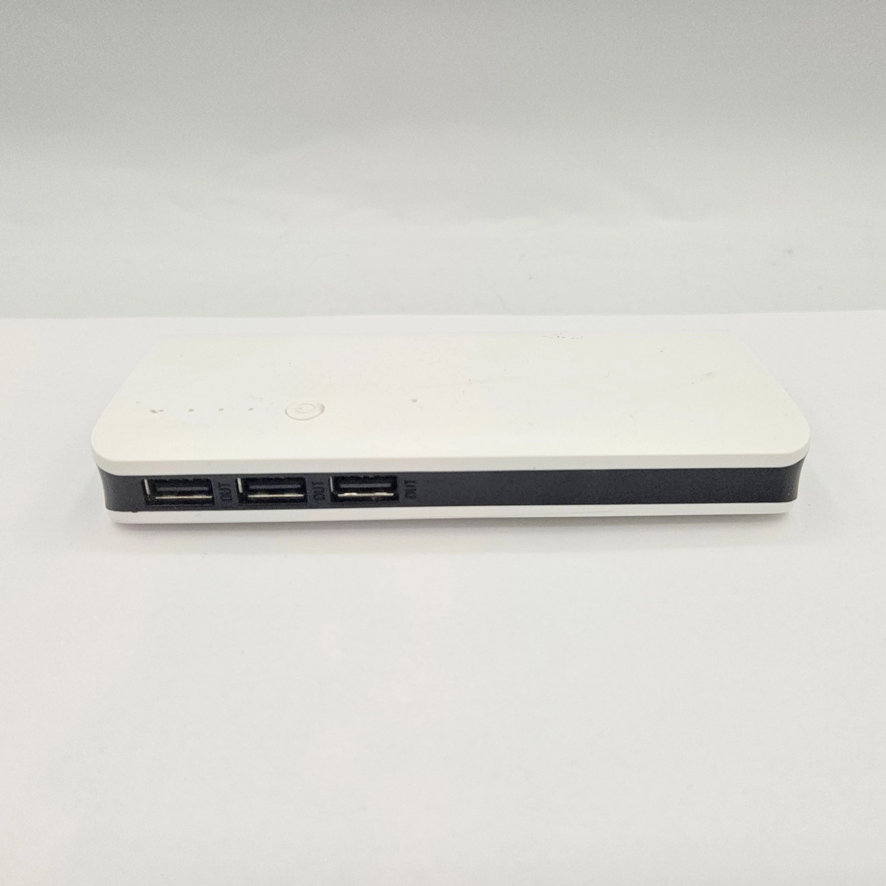 power-bank-20-000mah-bialy-stan-11323-2