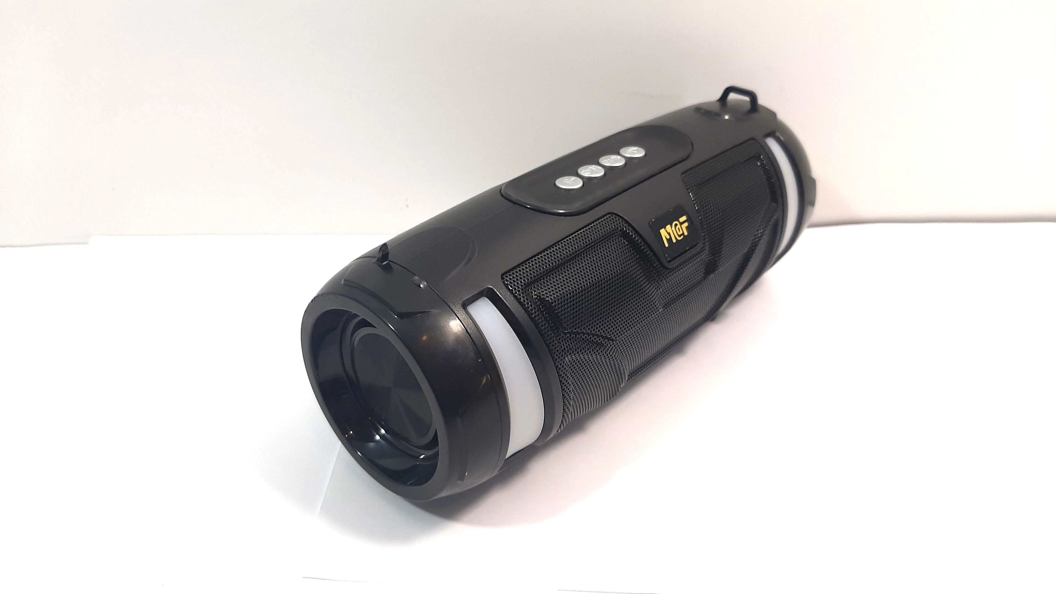 glosnik-bezprzewodowy-przenosny-bluetooth-armii-krajowej-1a-goldap