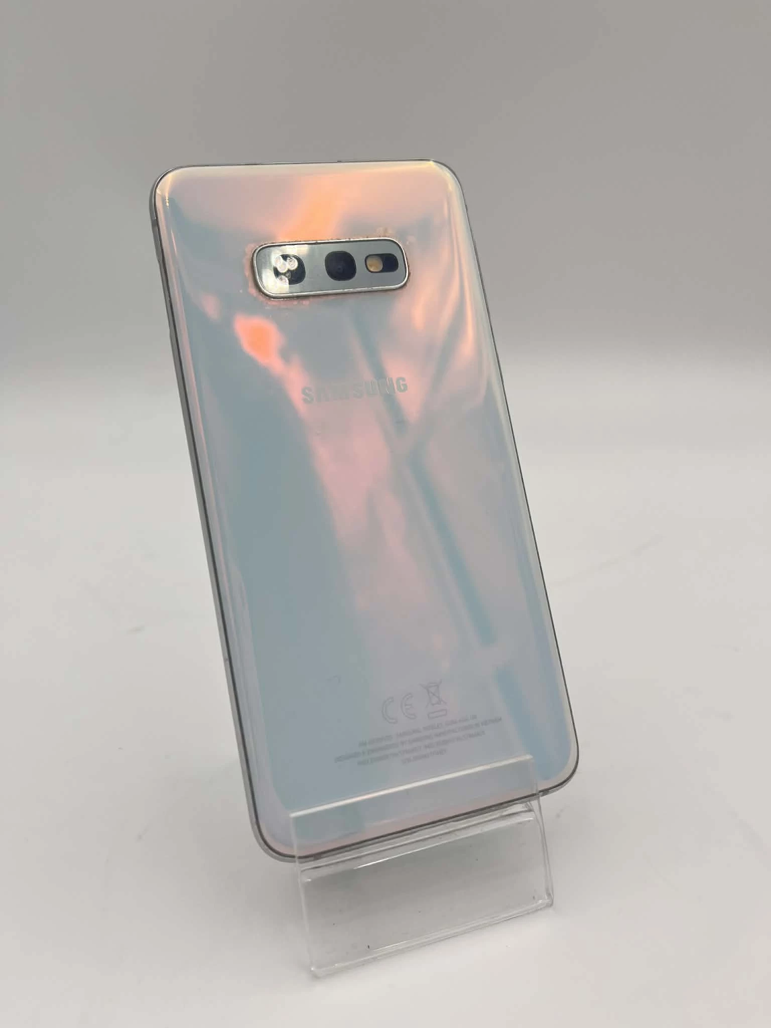 telefon-samsung-galaxy-s10e-ean-gtin-8801643692834