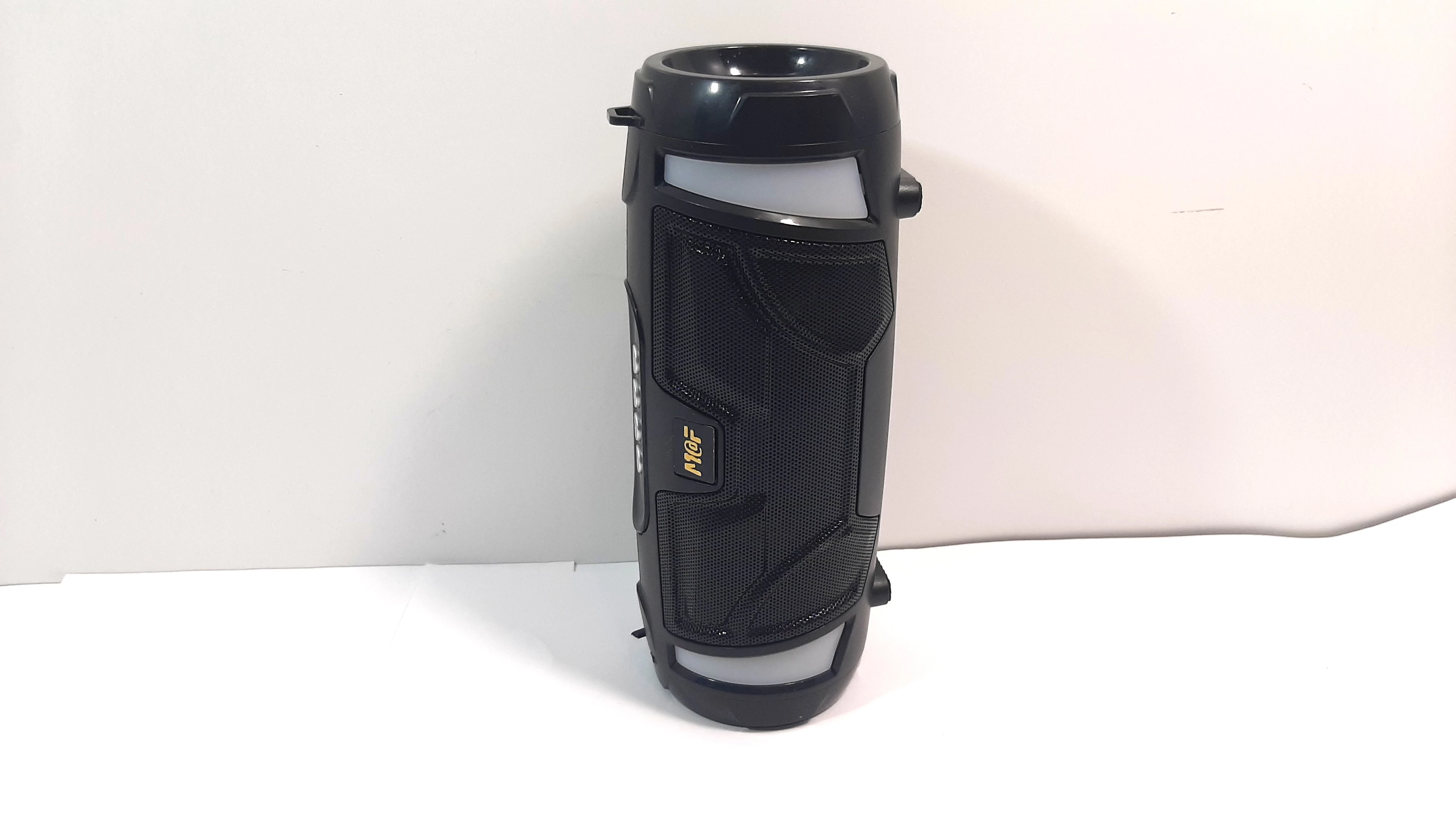 glosnik-bezprzewodowy-przenosny-bluetooth-stan-11323-2