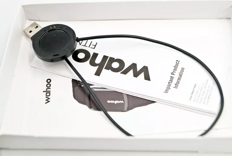 sensor-pomiaru-tetna-wahoo-tickr-fit-optyczny-miejsce-pomiaru-209402-239014