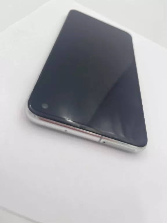 telefon-samsung-galaxy-s10e-stan-11323-2