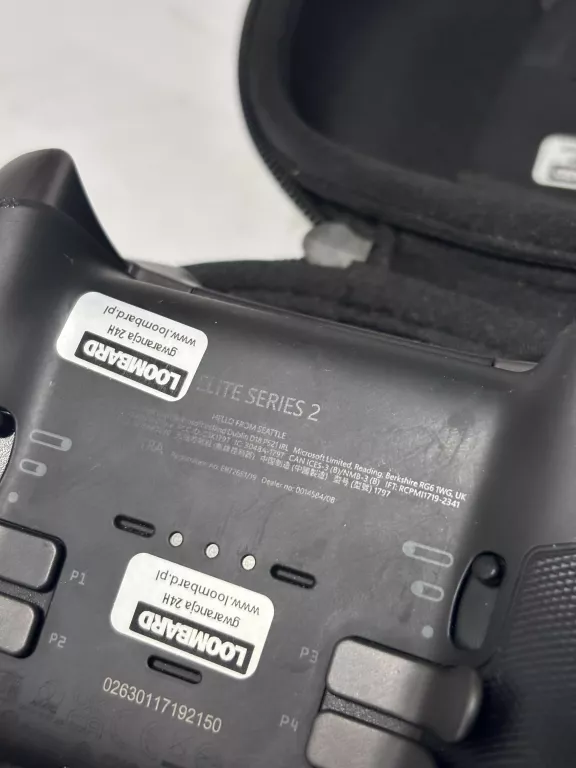 pad-xbox-elite-2-zestaw-etui-kod-producenta-fst-00003