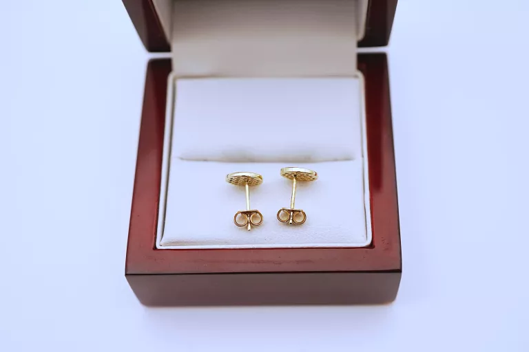 zlote-kolczyki-kola-z-cyrkoniami-333-116g-1cm-material-15835-2