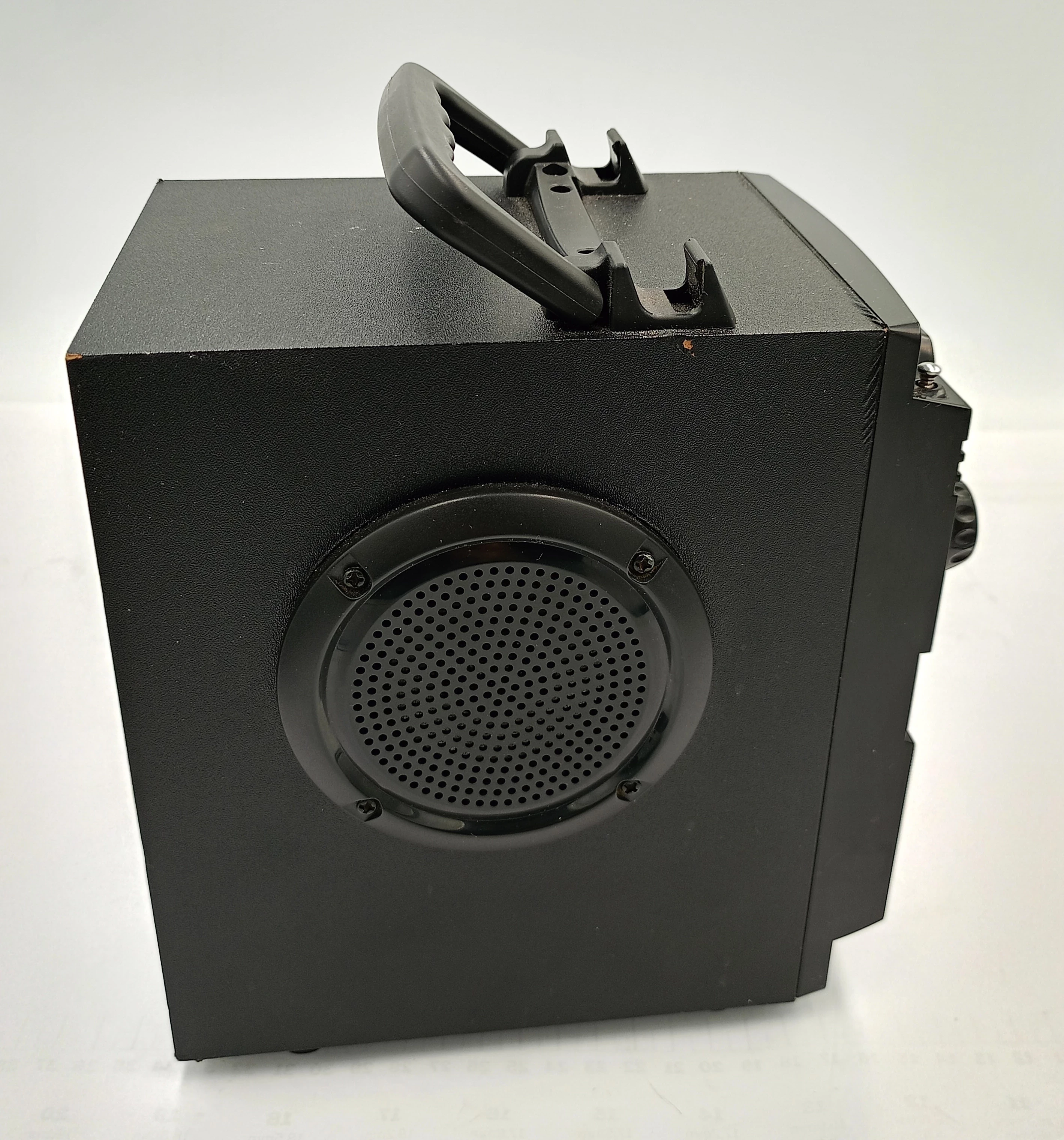 glosnik-bluetooth-feegar-showjet-polecamy-moc-3000