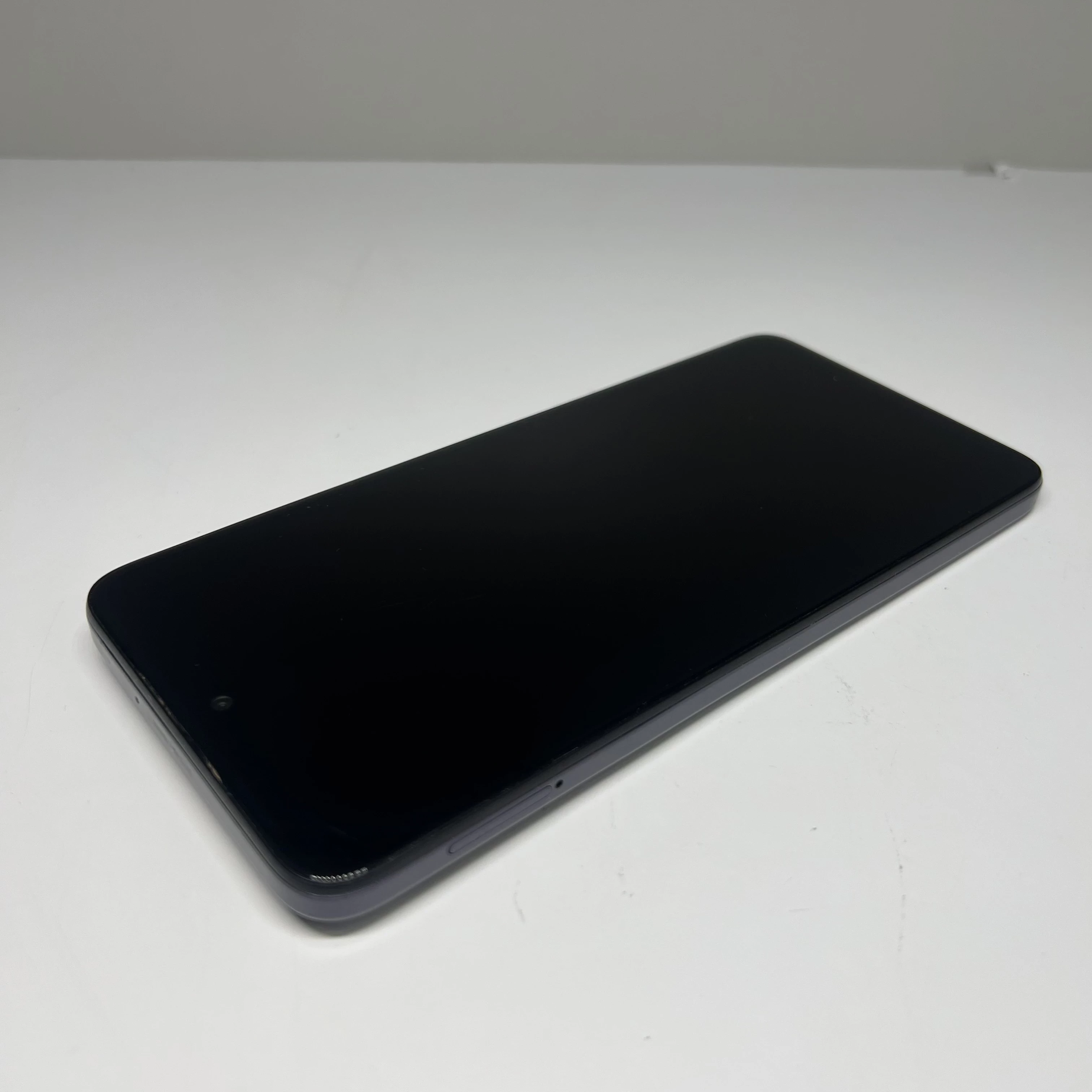 motorola-moto-g35-5g-8128gb-ean-gtin-840023271878