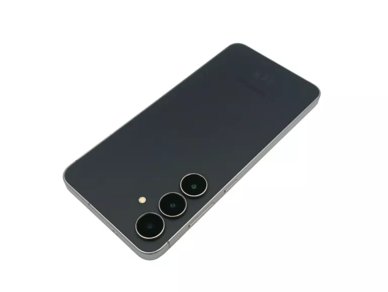 telefon-samsung-galaxy-s25-fe-5g-8128-gb-67-4900mah-120hz-50mpx-opis-stan-11323-238062