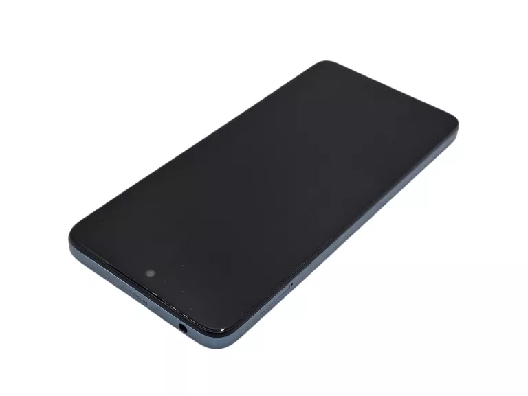 smartfon-motorola-moto-e15-264gb-65-13mp-5000mah-lcd-hd-przekatna-ekranu-667