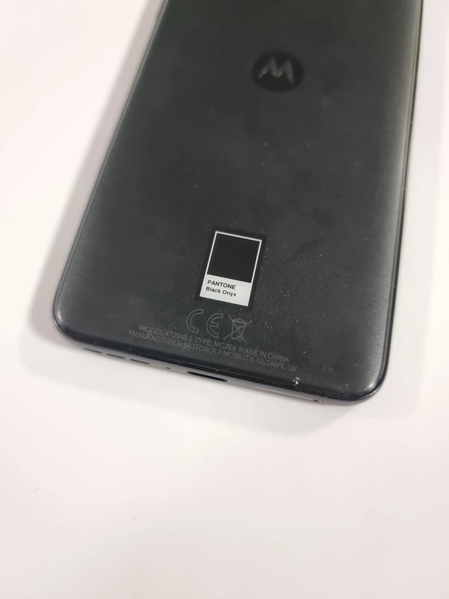 telefon-motorola-edge-30-neo-typ-202685-212929