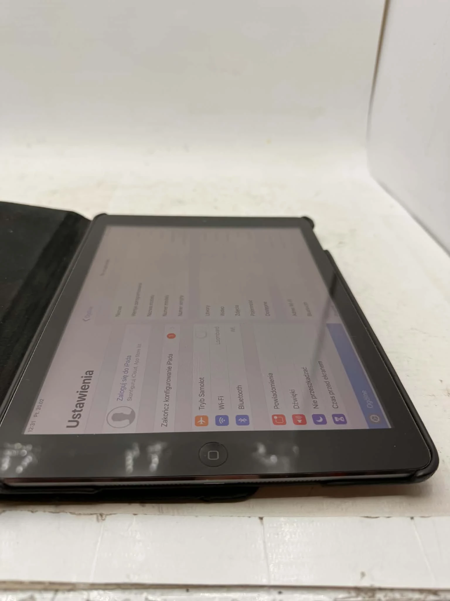 tablet-ipad-md786knb-32gb-transmisja-danych-217-1024