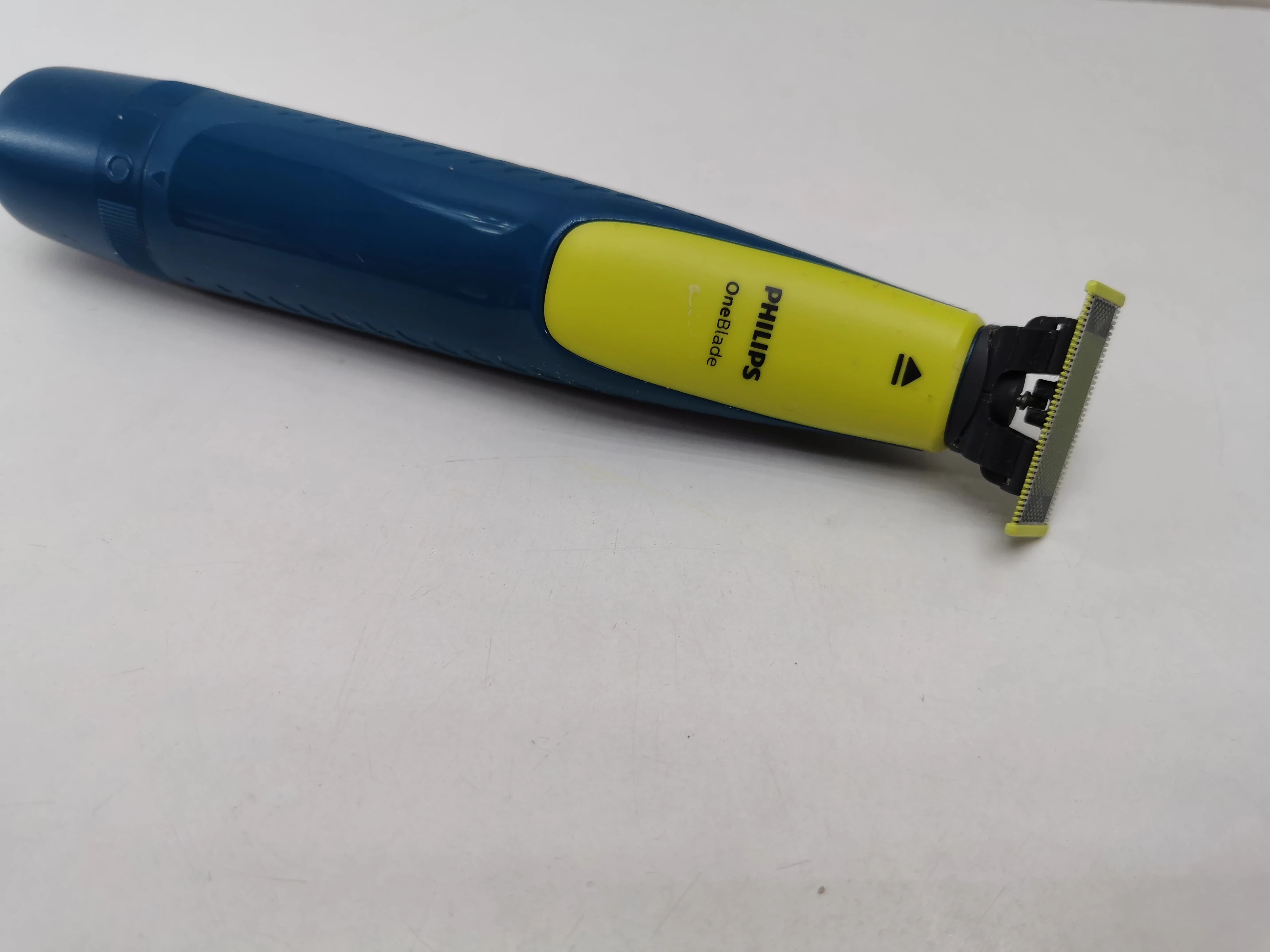 golarka-philips-oneblade-first-shave-qp251516-typ-612-2