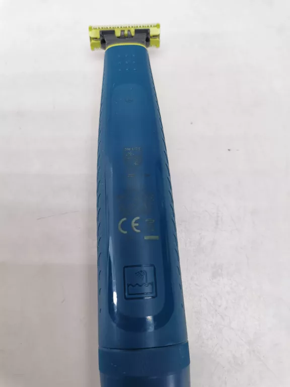 golarka-philips-oneblade-first-shave-qp251516-stan-11323-2