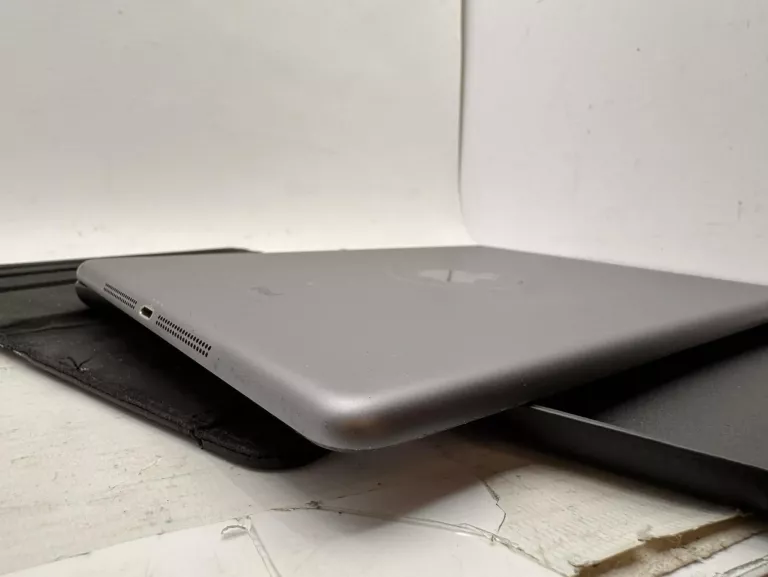 tablet-ipad-md786knb-32gb-ean-gtin-098811126057