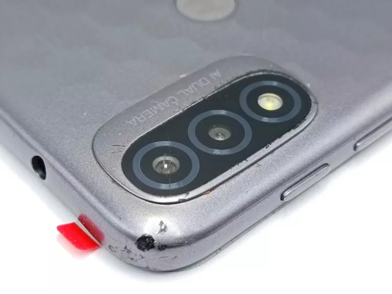 motorola-moto-e20-232gb-stan-11323-2