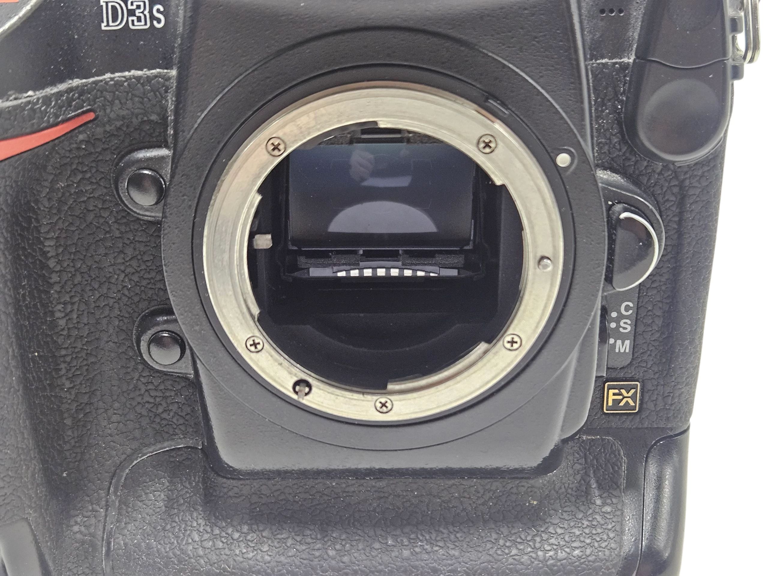 lustrzanka-nikon-d3s-nikkor-af-s-50-mm-f14g-nikkor-24-70mm-f28g-ed-rozmiar-matrycy-206882-228766