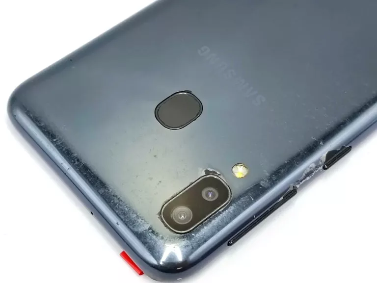 samsung-galaxy-a20e-332gb-przekatna-ekranu-580