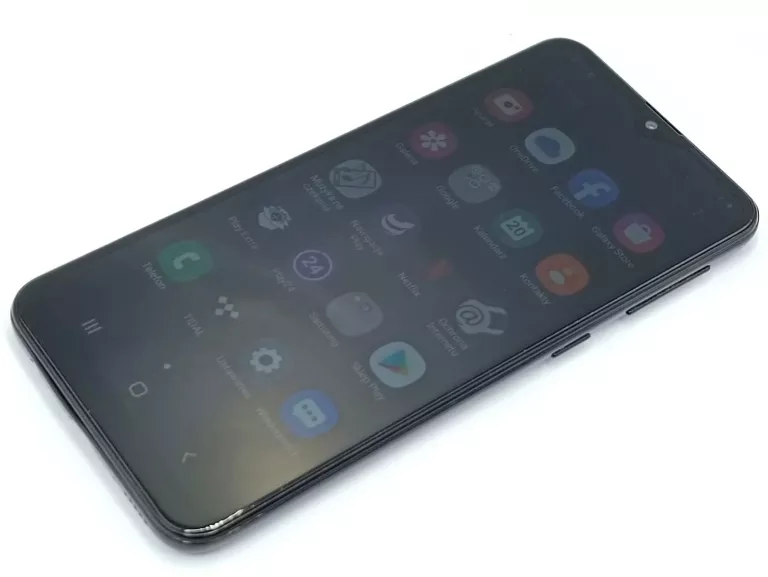 samsung-galaxy-a20e-332gb-wbudowana-pamiec-202869-214197