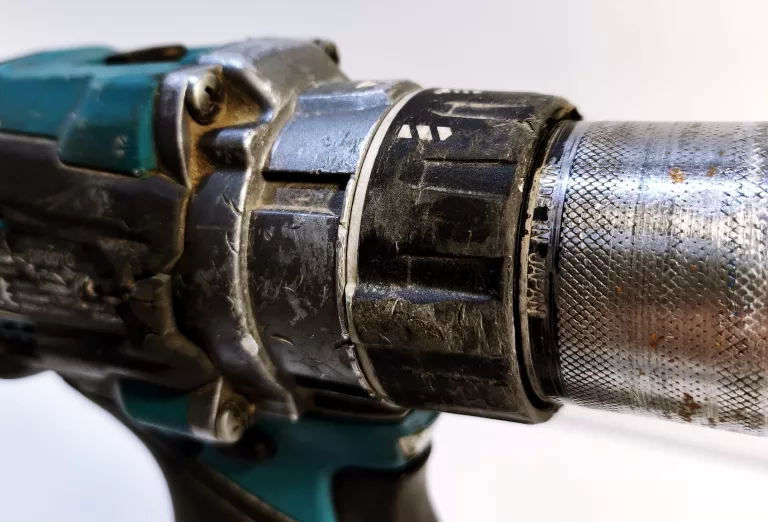 wkretarka-makita-df001g-twardy-moment-obrotowy-14000