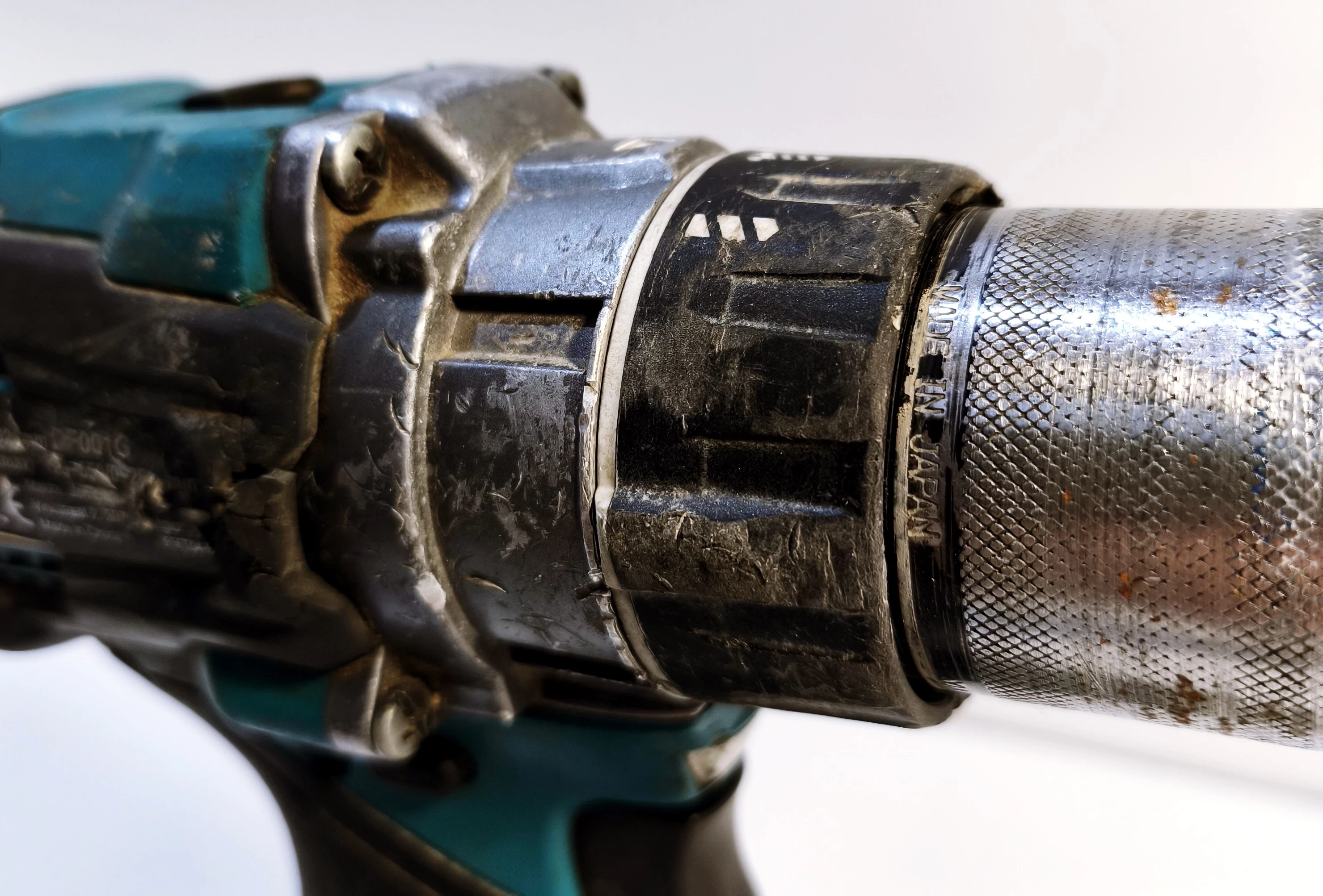 wkretarka-makita-df001g-twardy-moment-obrotowy-14000