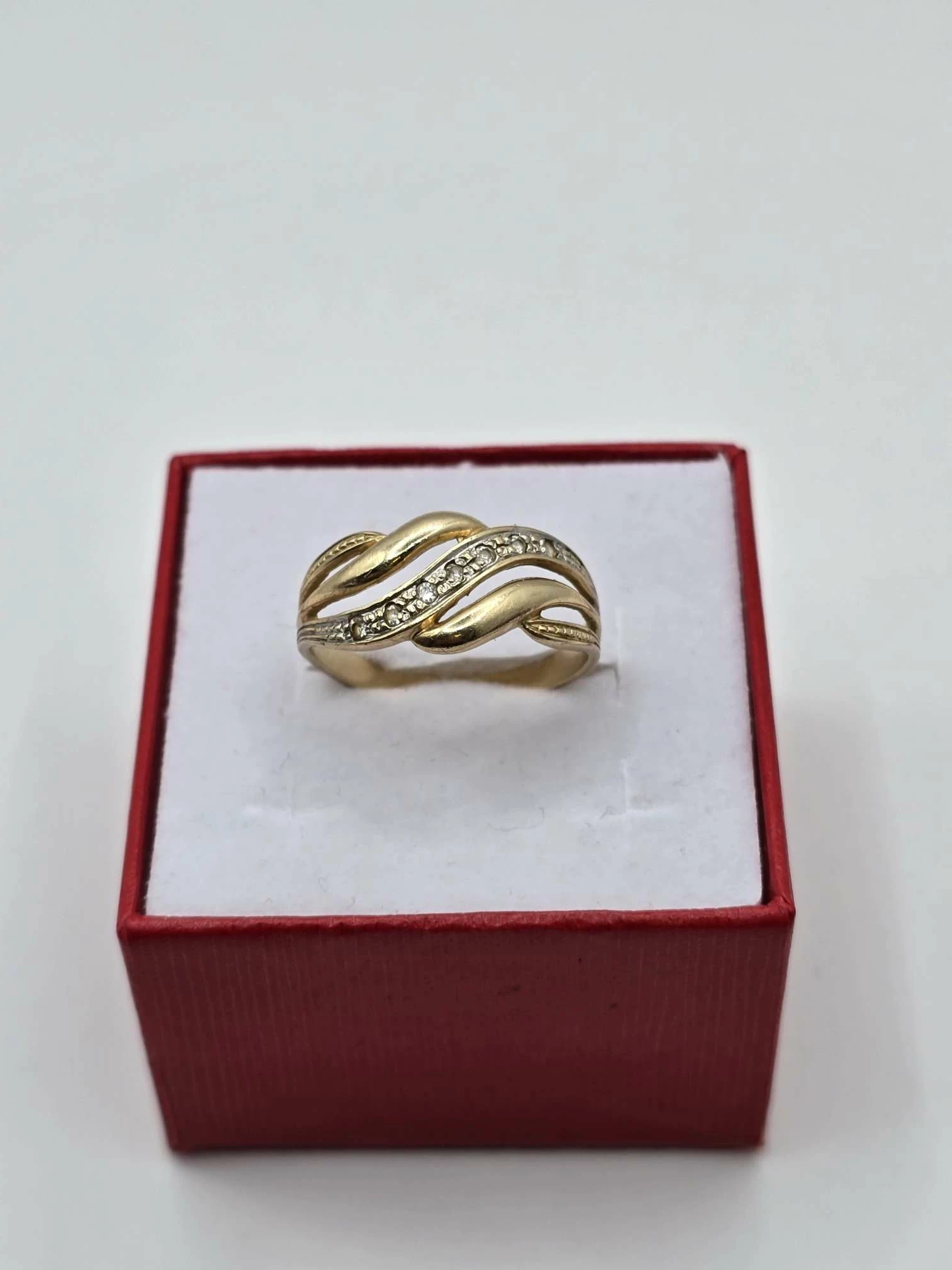 zloty-pierscionek-277g-p-585-r-19-rozmiarsrednica-wew-mm-372-19