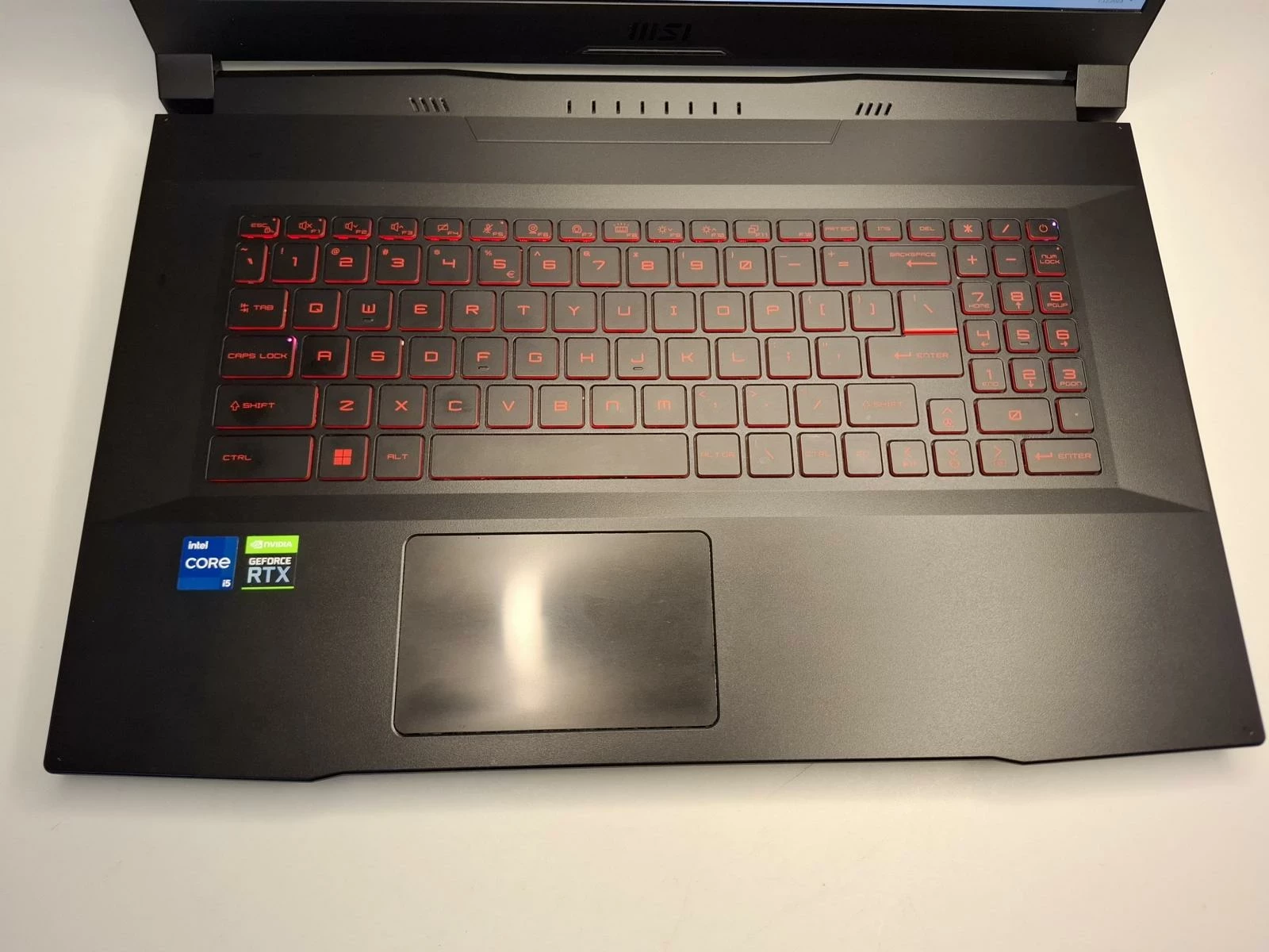 laptop-msi-katana-gf76-11uc-16gb-ram-512-gb-ssd-i5-11th-rtx-3050-ean-gtin-4719072885373