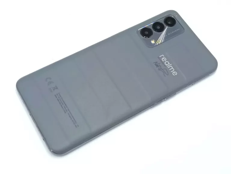 realme-gt-master-edition-6128gb-stan-11323-2