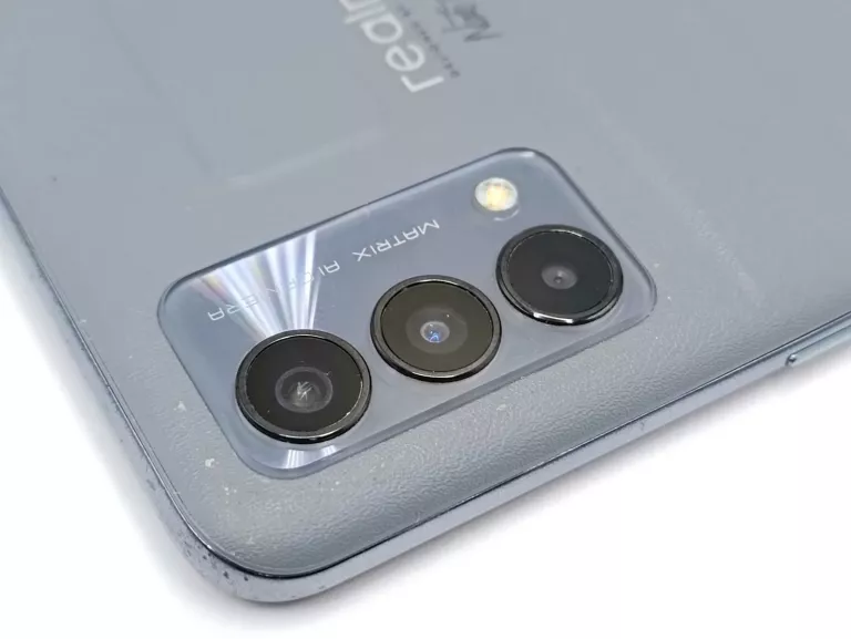 realme-gt-master-edition-6128gb-system-operacyjny-4388-1