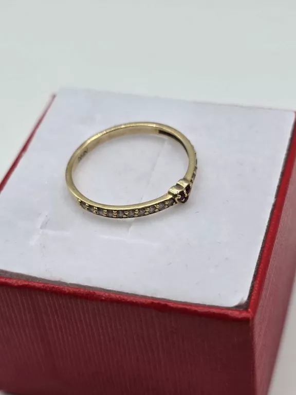 zloty-pierscionek-112g-p-375-r-17-kamien-17088-4194304