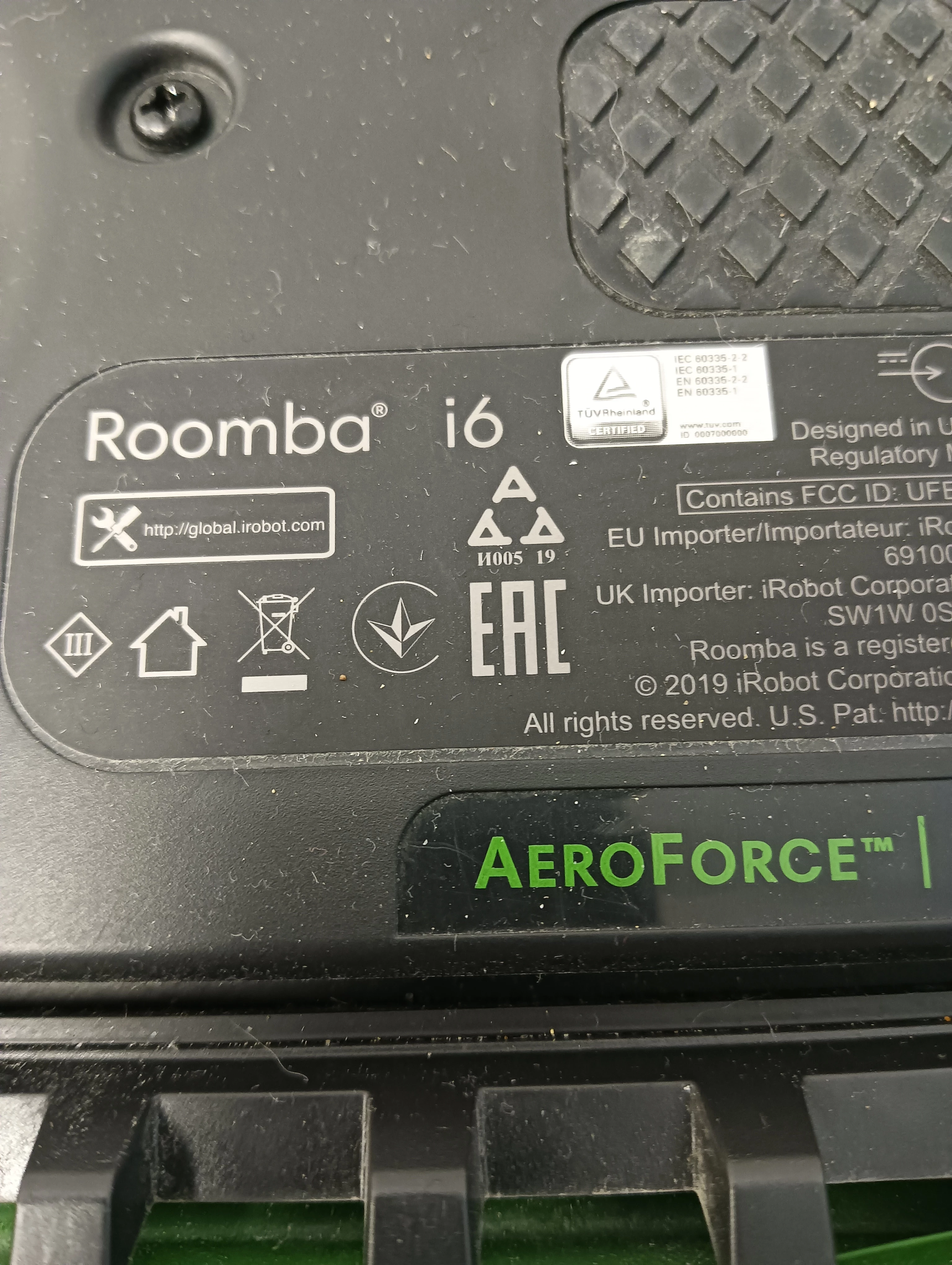 irobot-roomba-i6-robot-sprzatajacy-czas-ladowania-180